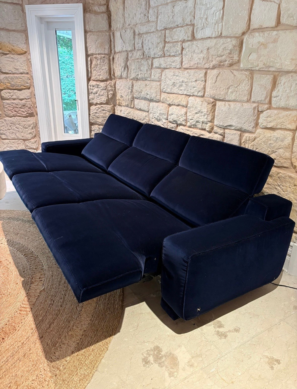Natuzzi Baltimora 3 Seater Lounge with mechanised recline