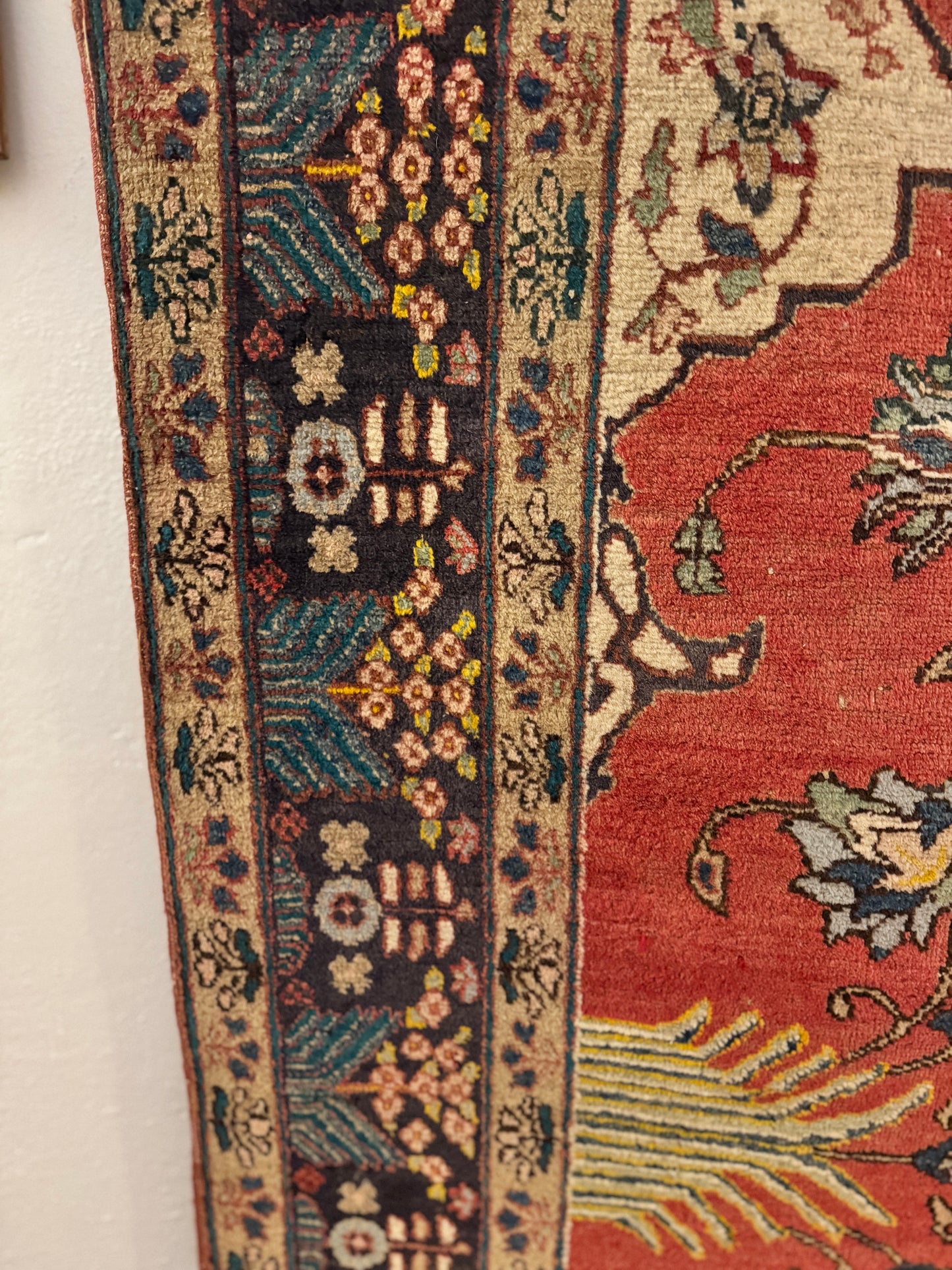 Hand knotted vegetable dye Persian Kashan Carpet