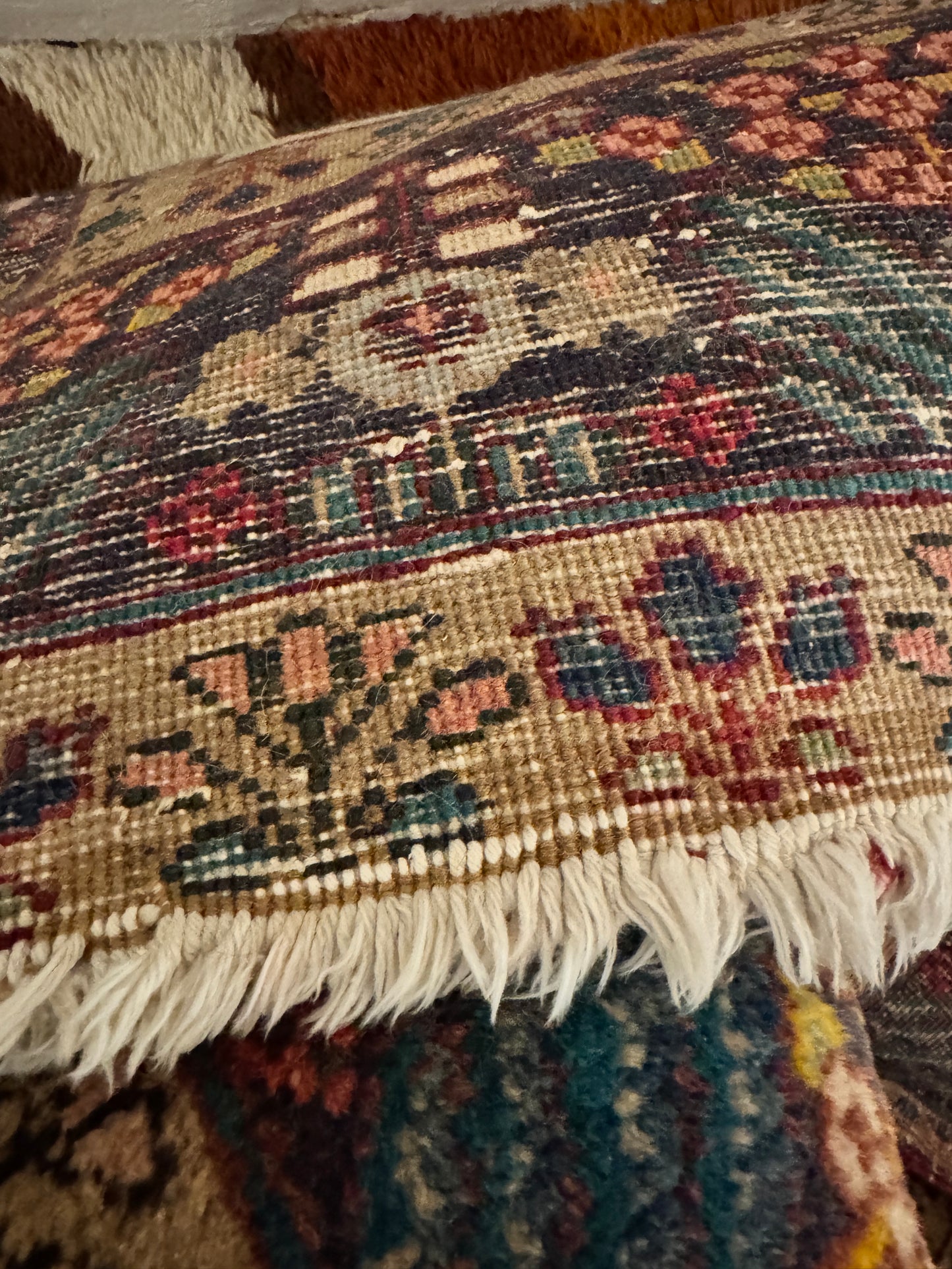 Hand knotted vegetable dye Persian Kashan Carpet