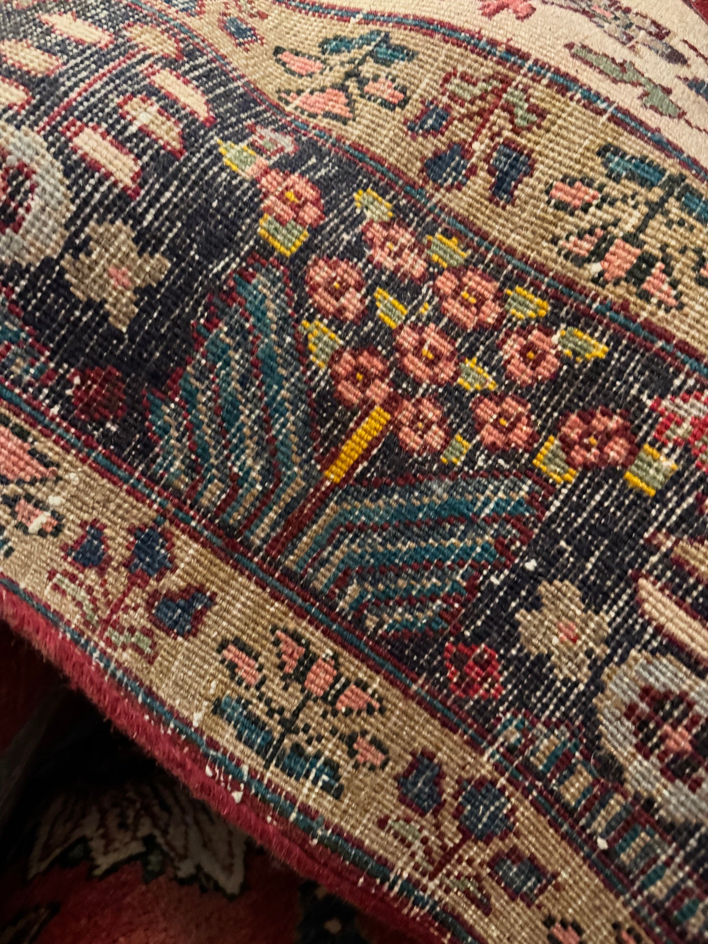 Hand knotted vegetable dye Persian Kashan Carpet