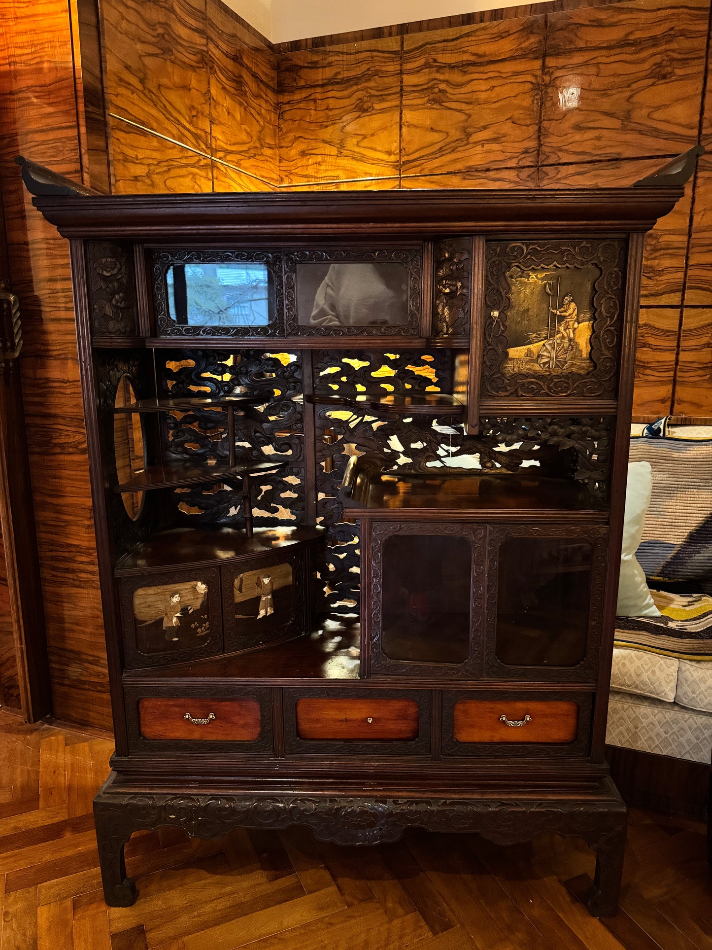 Antique Chinese Export Curio Cabinet with elaborate detailing