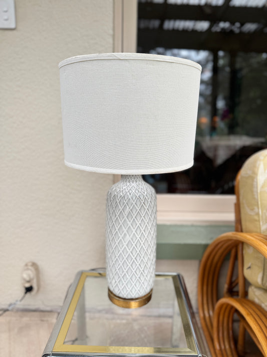 1 of 2 vintage ceramic lamps with drum shades