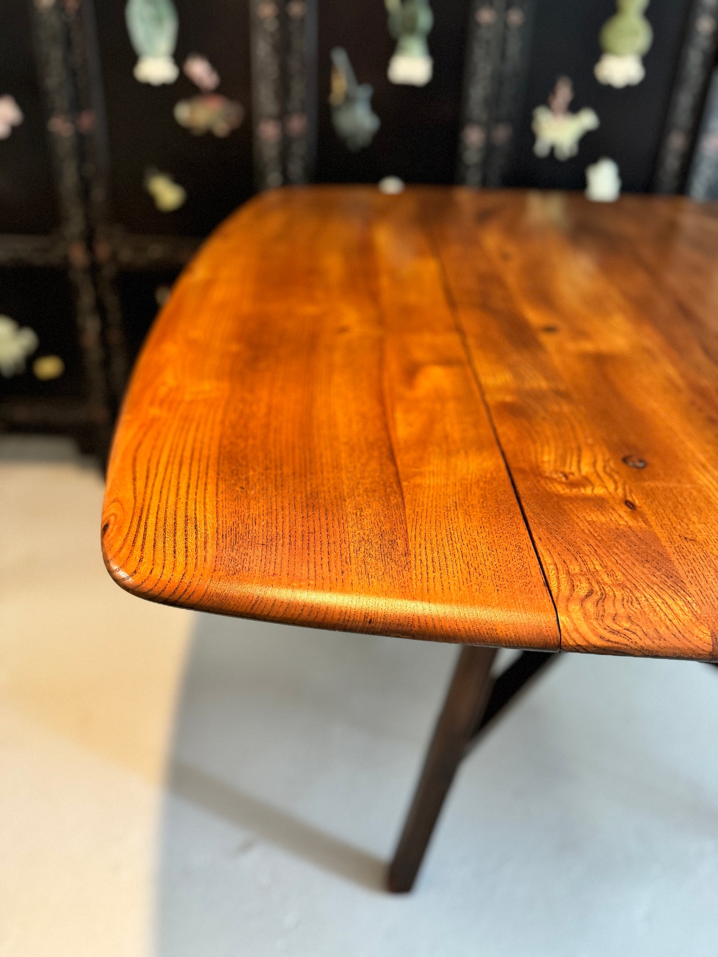 1950s Ercol Blue Label 500 drop leaf dining table