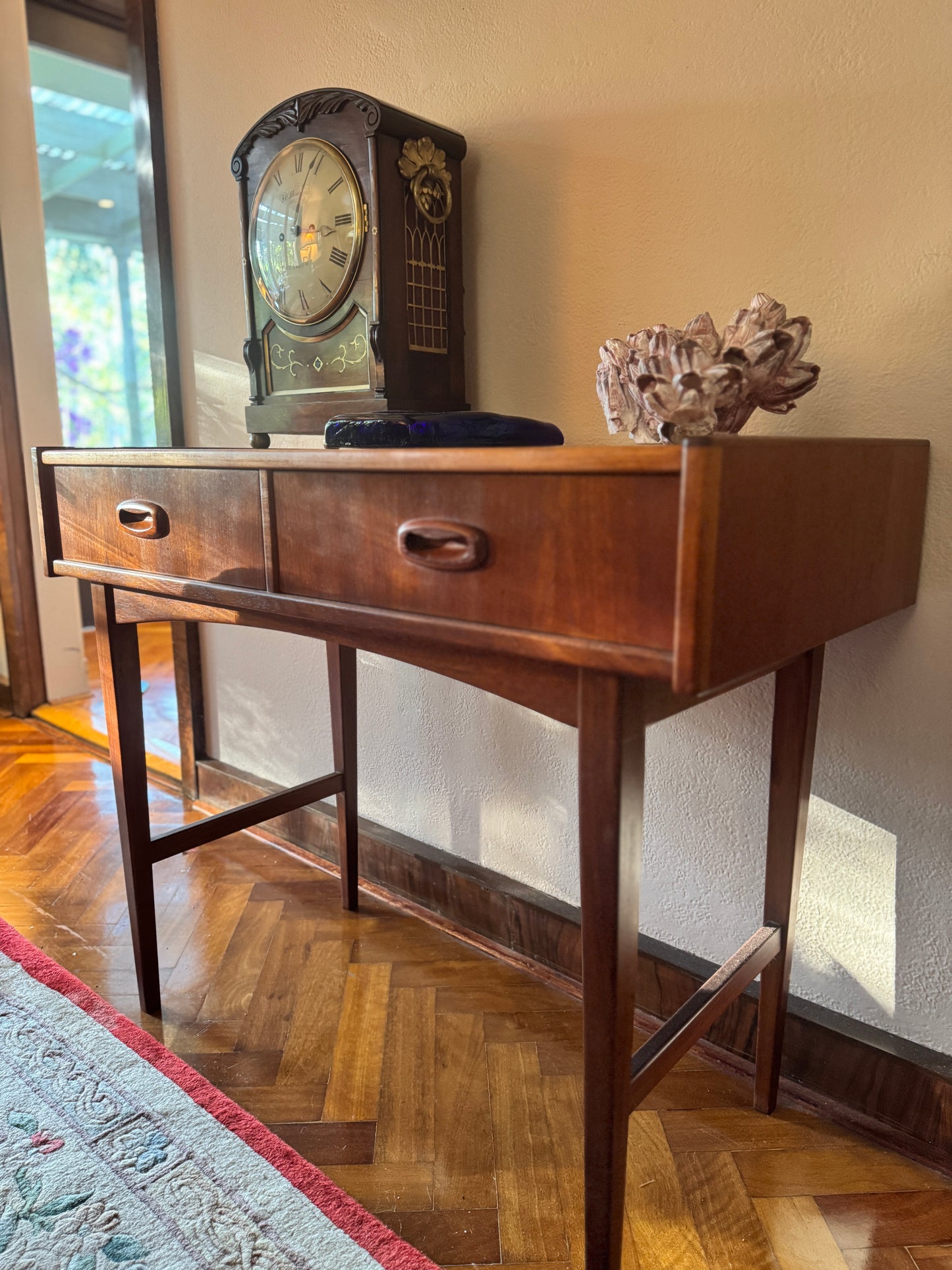 Parker Console - Nordic Collection