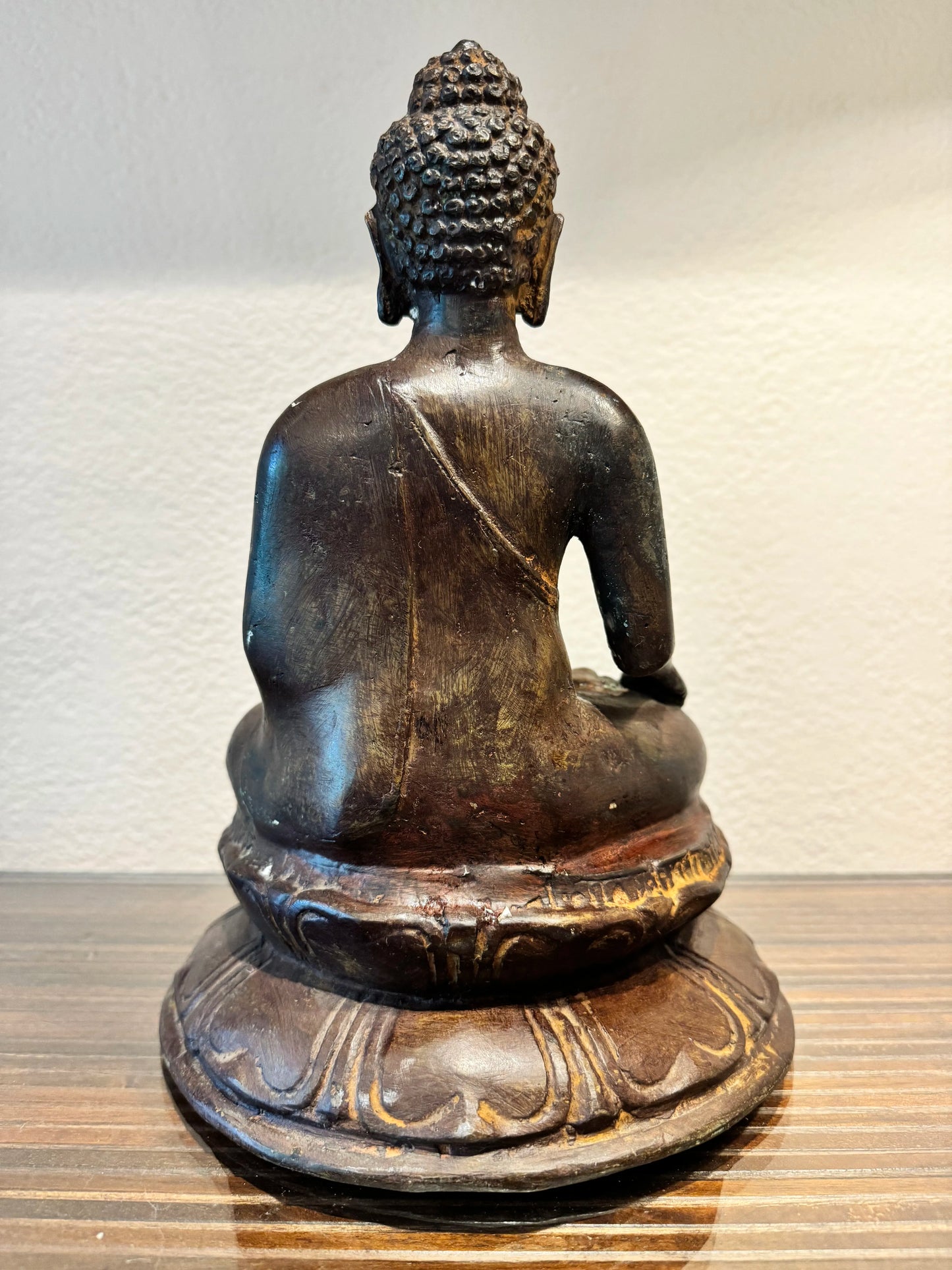 19th Century hollow cast bronze alloy seated Buddha