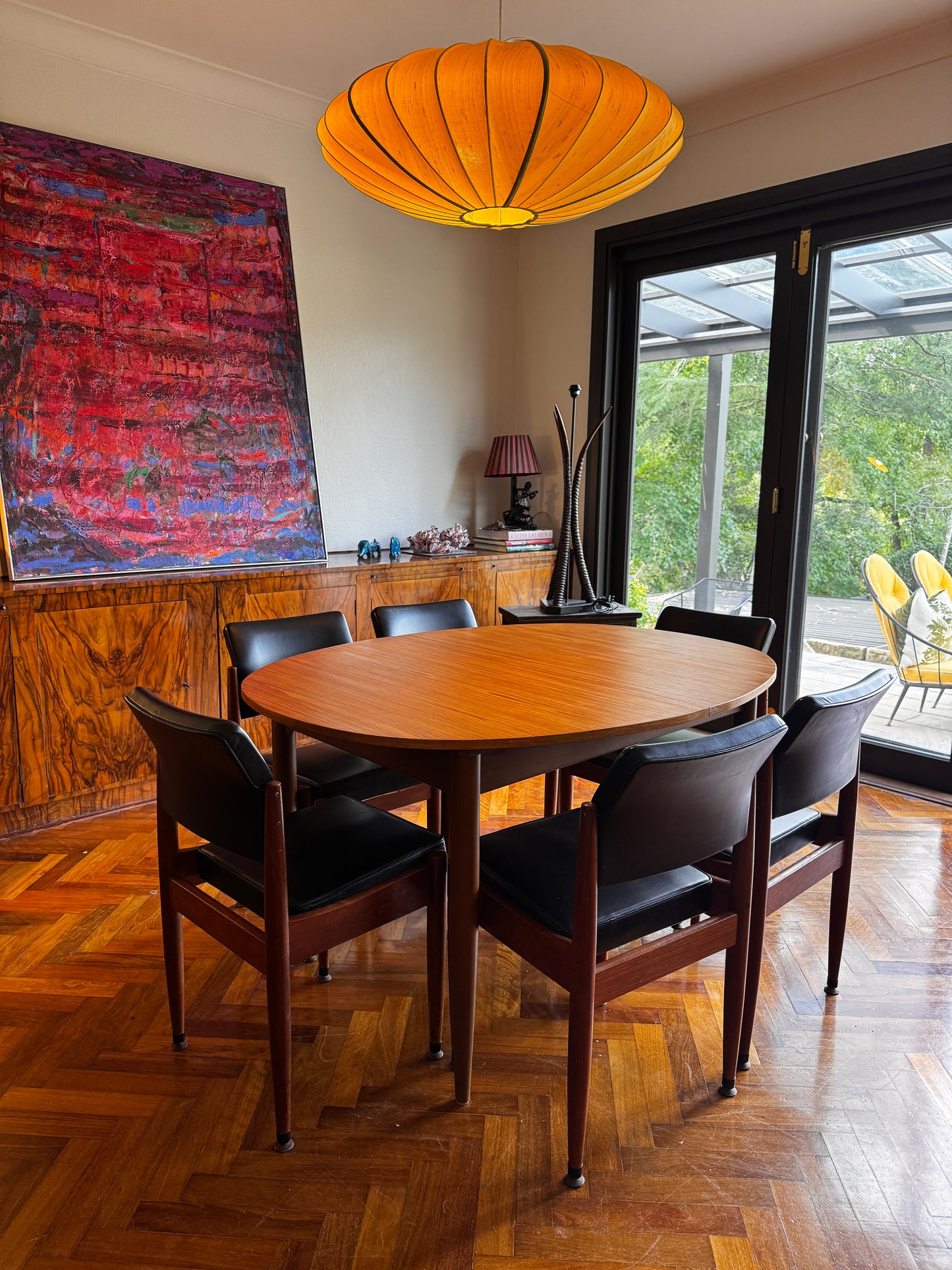 Chiswell butterfly extension dining table