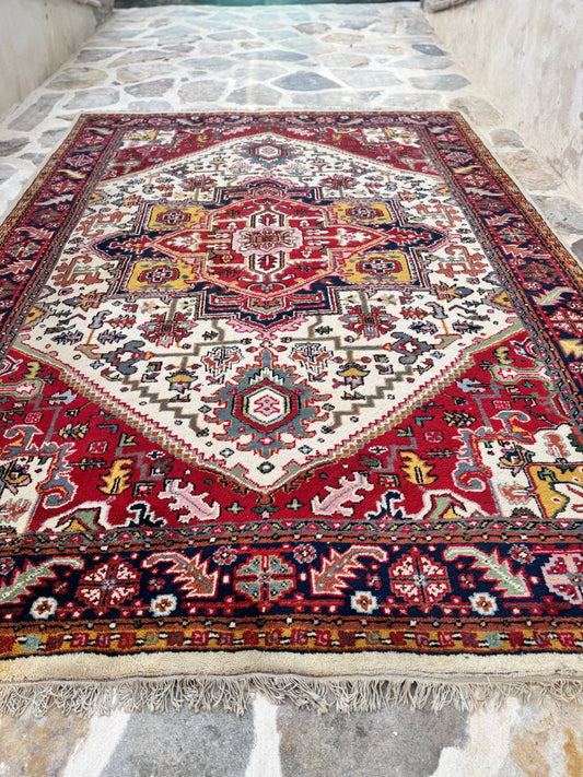 Handwoven Indian Heriz-Style Rug – 3.0 × 2.0 m