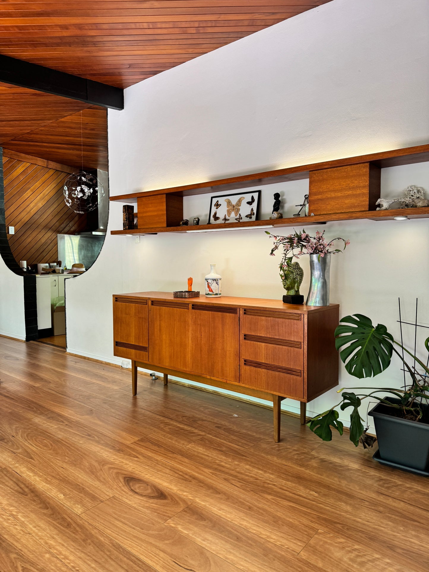 Wrightbilt Mid-Century Sideboard with Flip-Top Cocktail Cabinet, 1960s