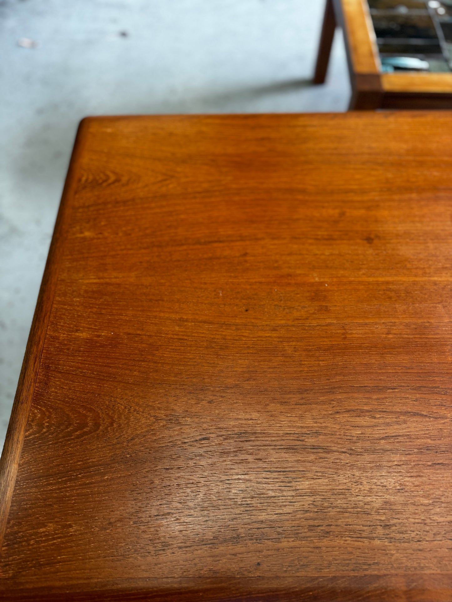 XL 2 tier Parker coffee table, Nordic Collection 1960s