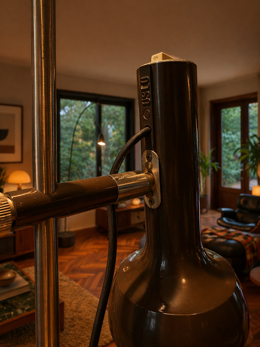 Osmo twin head floor lamp - chocolate brown