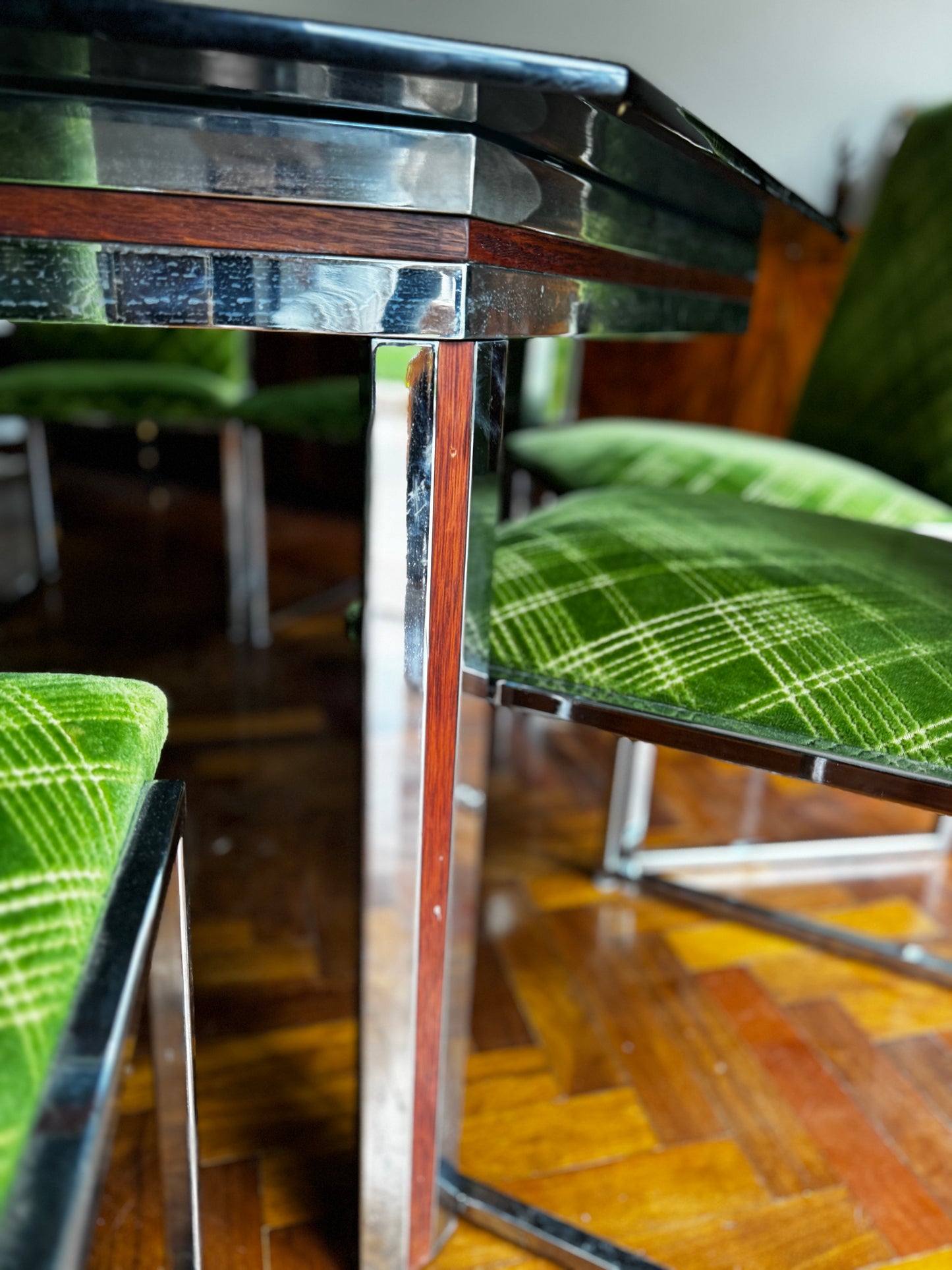 Wallace Furniture Dining Suite (1960–1970), 8 chairs