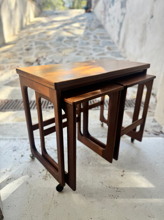 McIntosh of Scotland – Triform Nesting Tables 1960s