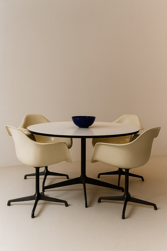 4 x Vintage Herman Miller Fibreglass Armchairs, 1970s