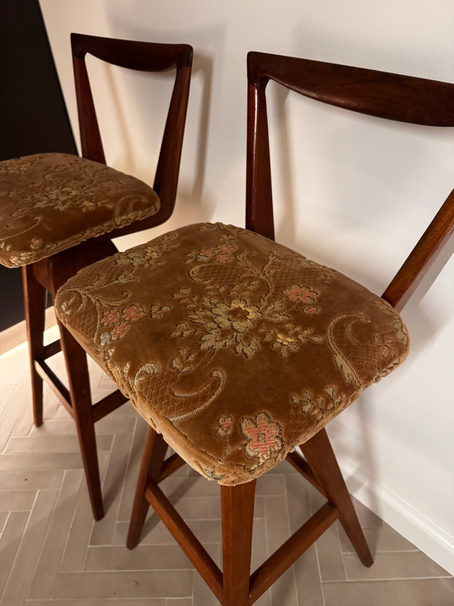 Vintage Height Adjustable Swivel Bar Stools – Pair | Original Velvet Upholstery, 1960s