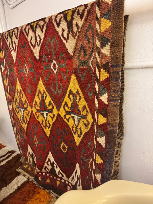 Ersari Tribal Gallery Rug — Handwoven, Vegetable Dyed c. 1940
