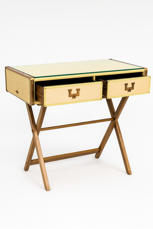 Prizmic & Brill Campaign Desk, New York