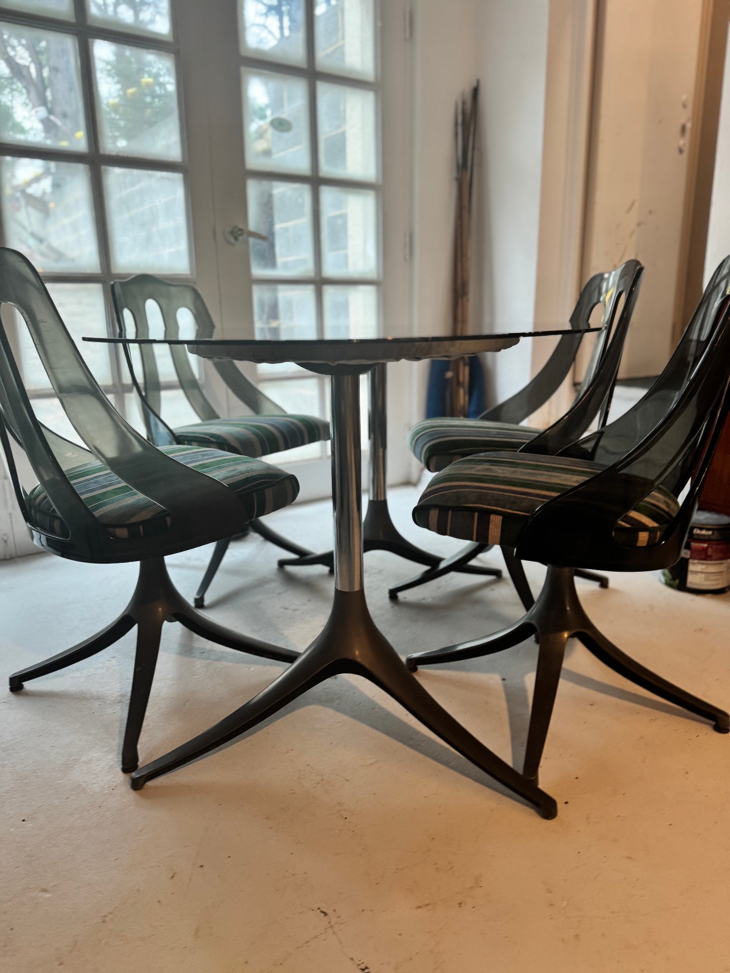 1960s Modernist dining chairs by Howell, USA
