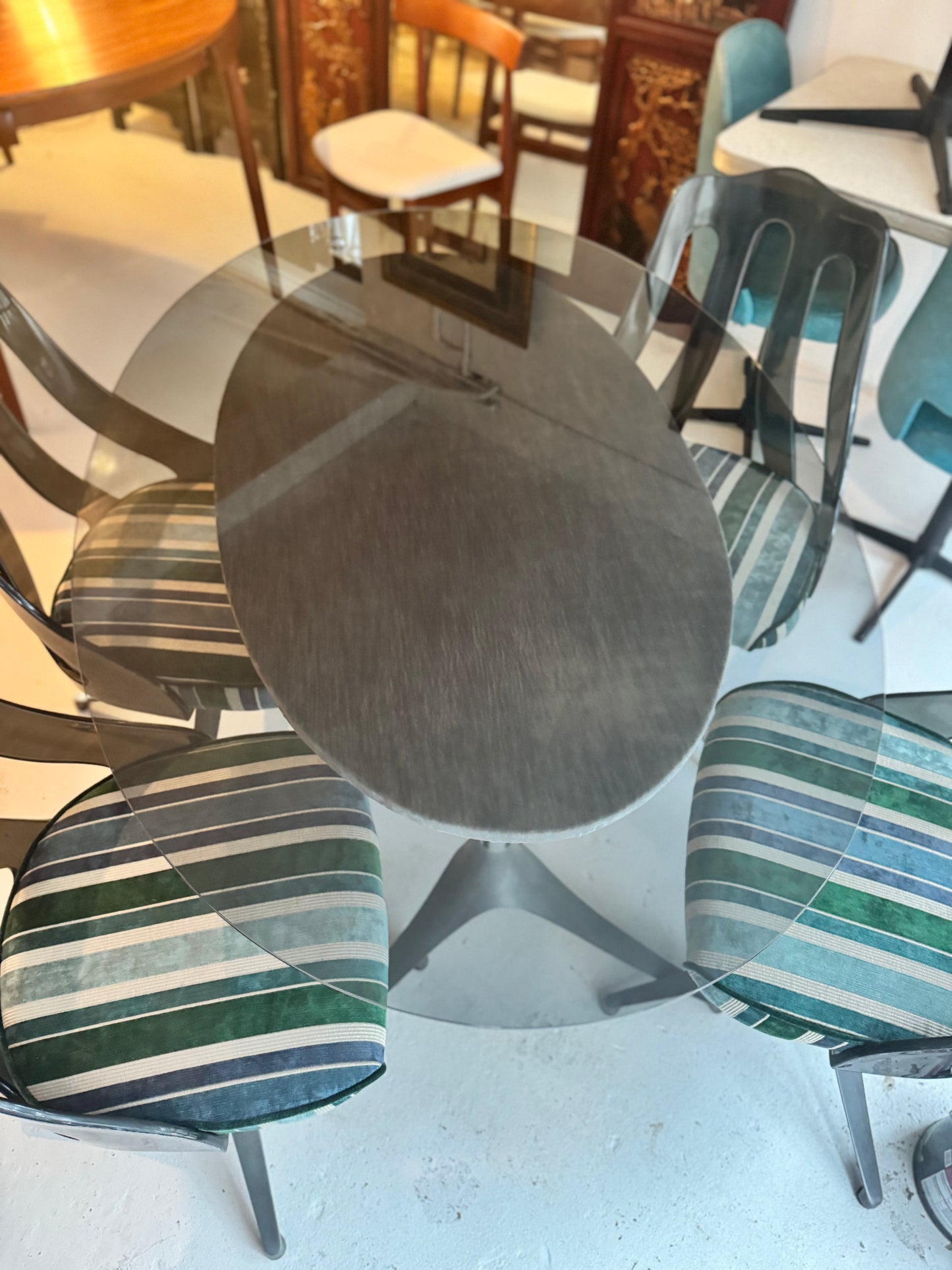 1960s Modernist dining chairs by Howell, USA