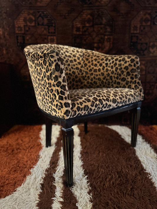 Vintage Leopard print Barrel Chair, 1950-1960. The "Janice"
