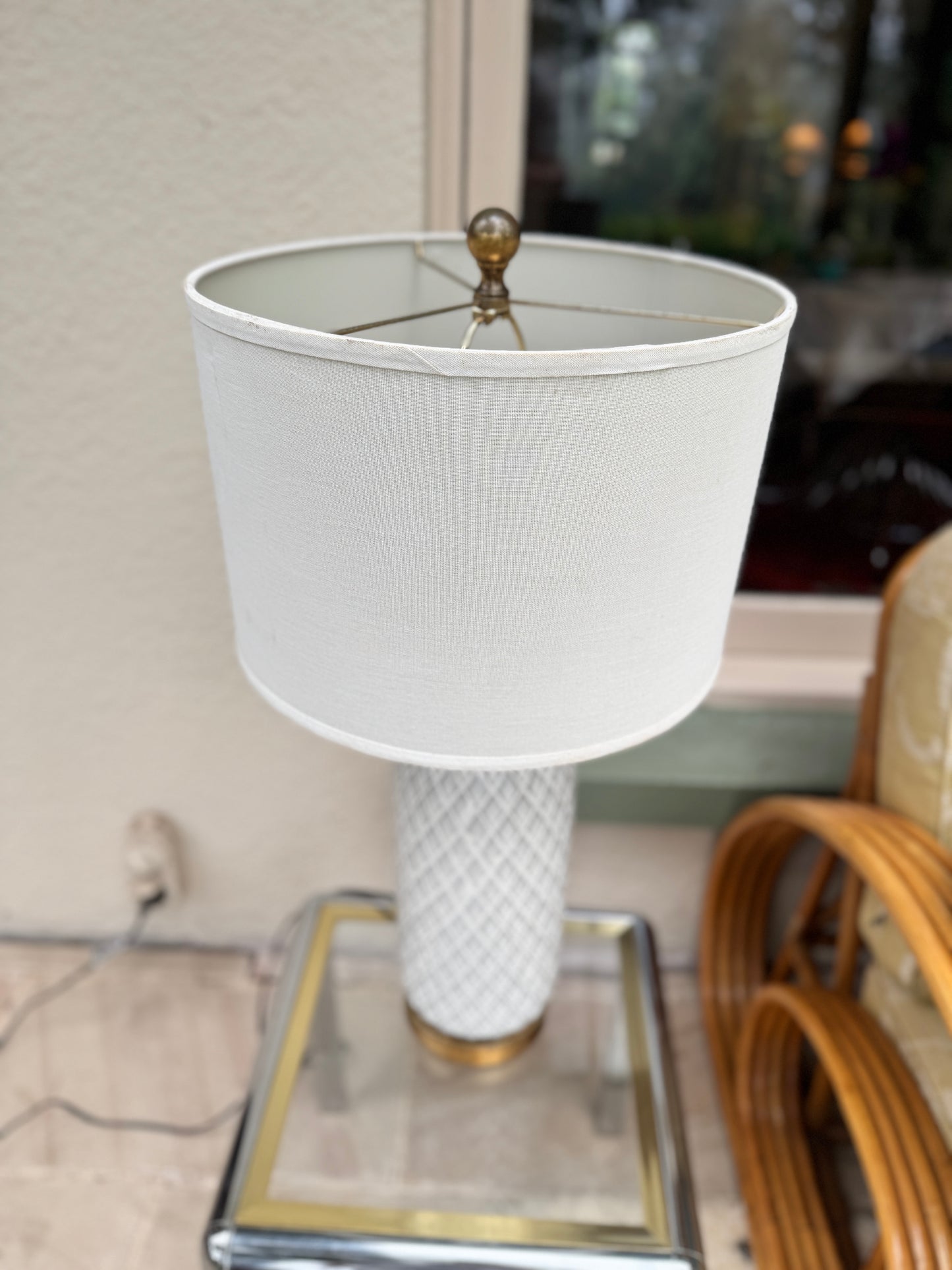 1 of 2 vintage ceramic lamps with drum shades