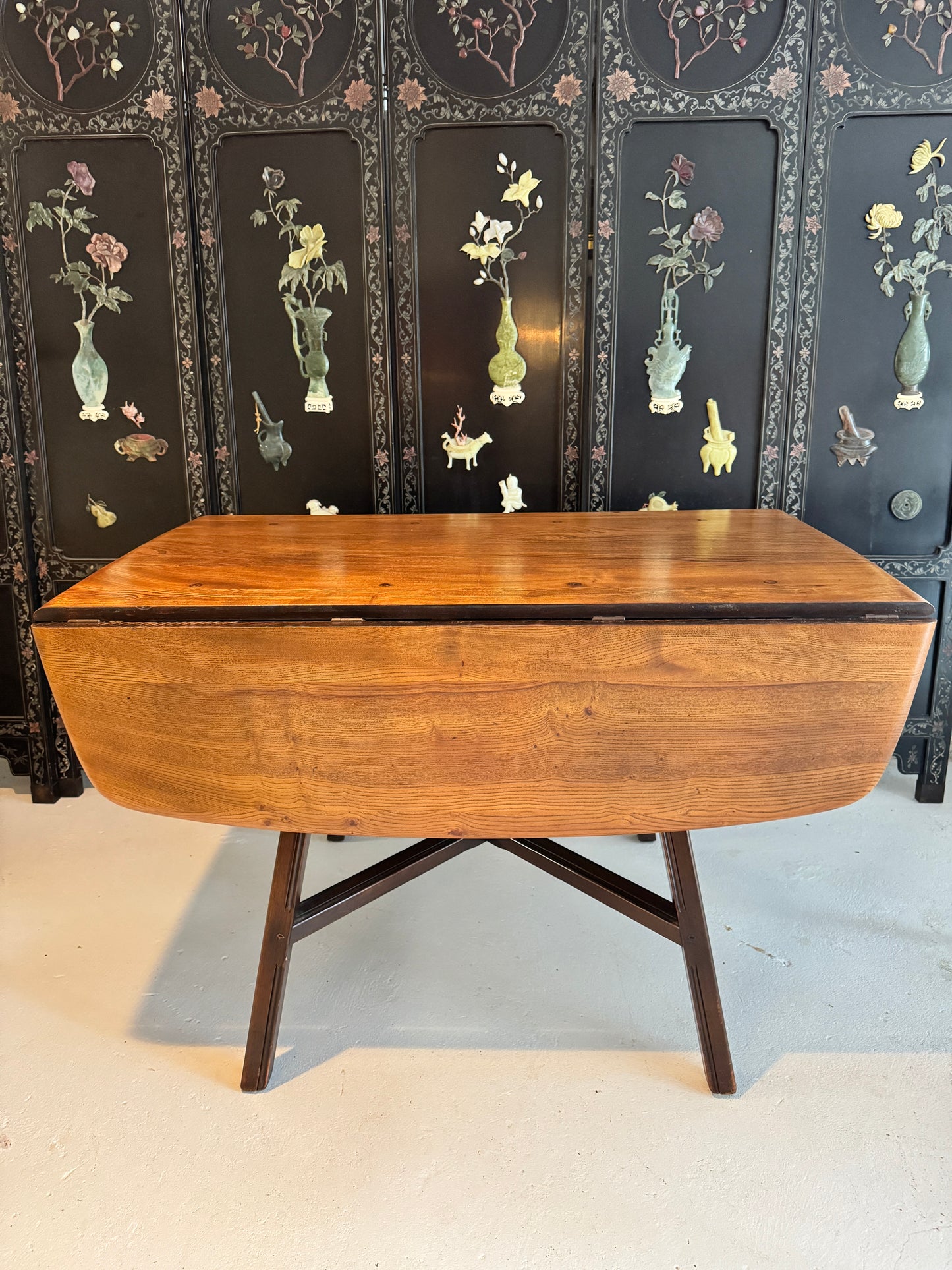 1950s Ercol Blue Label 500 drop leaf dining table