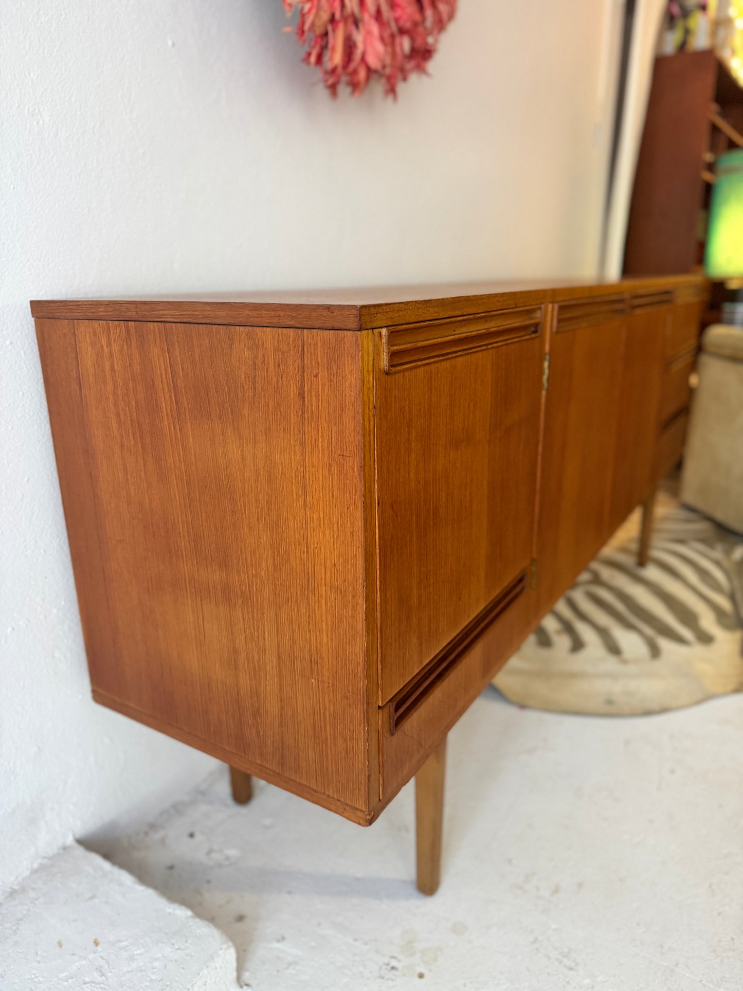 Wrightbilt Mid-Century Sideboard with Flip-Top Cocktail Cabinet, 1960s