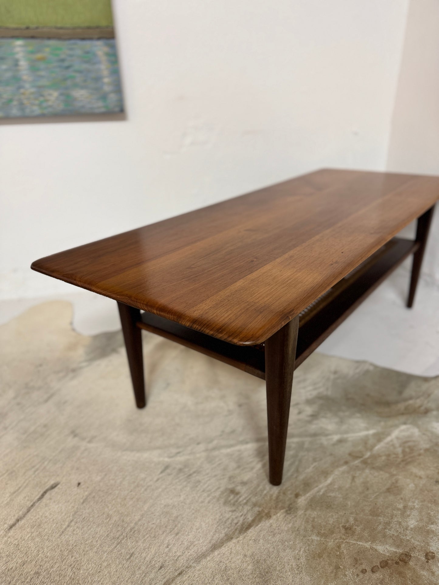 Solid timber 2 tier Coffee Table