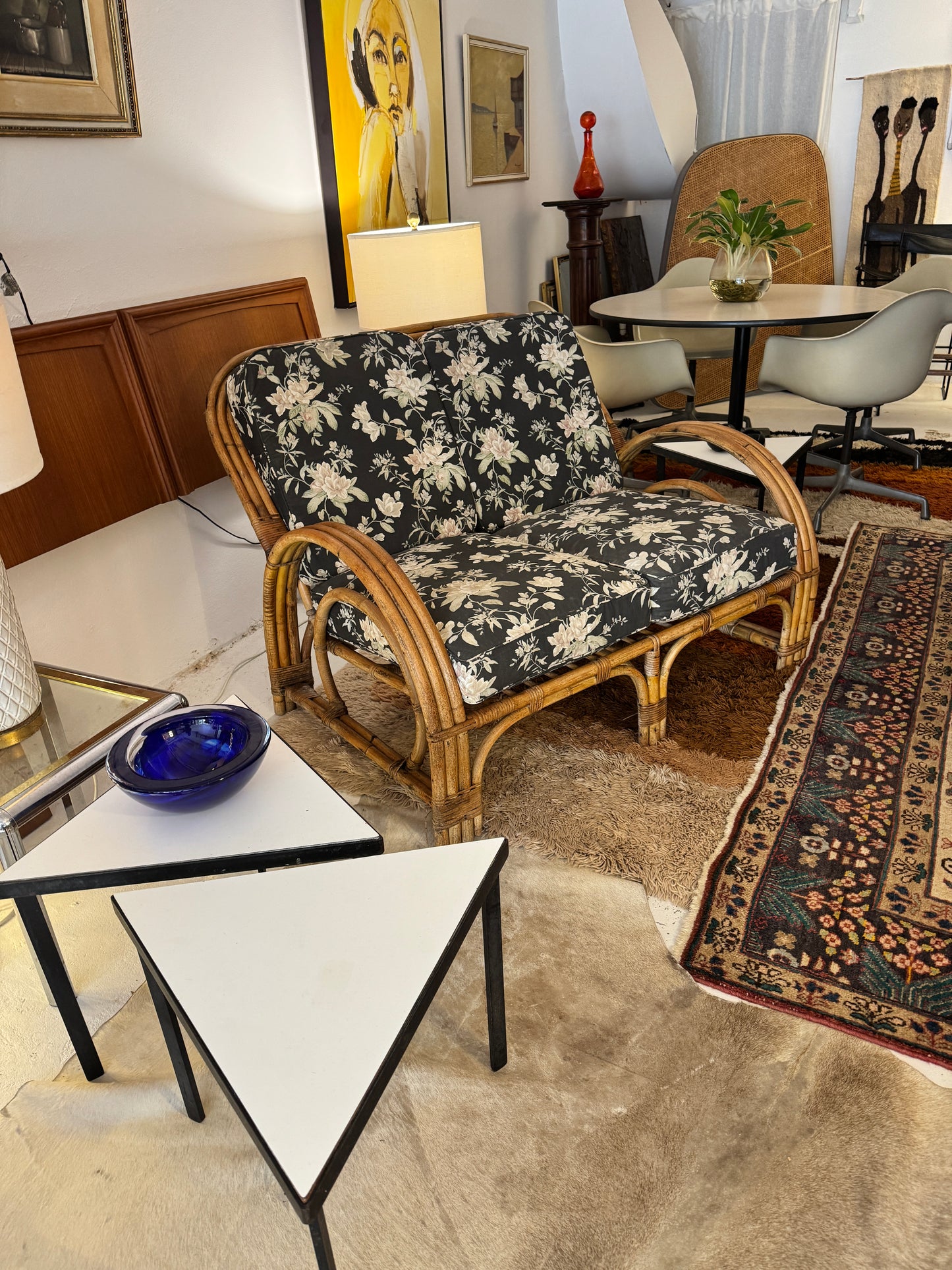 Original double hoop Pretzel 2 seater lounge