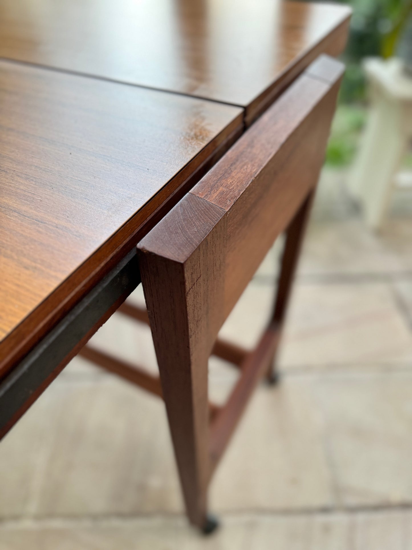 Metaphoric Table/sideboard
