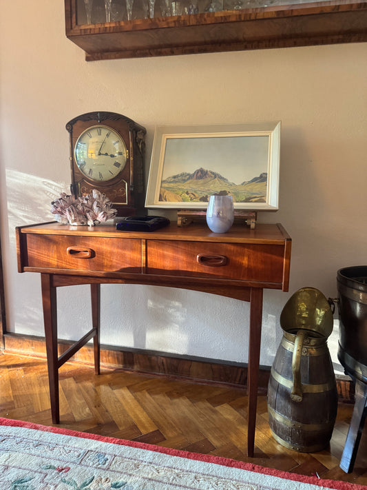 Parker Console - Nordic Collection